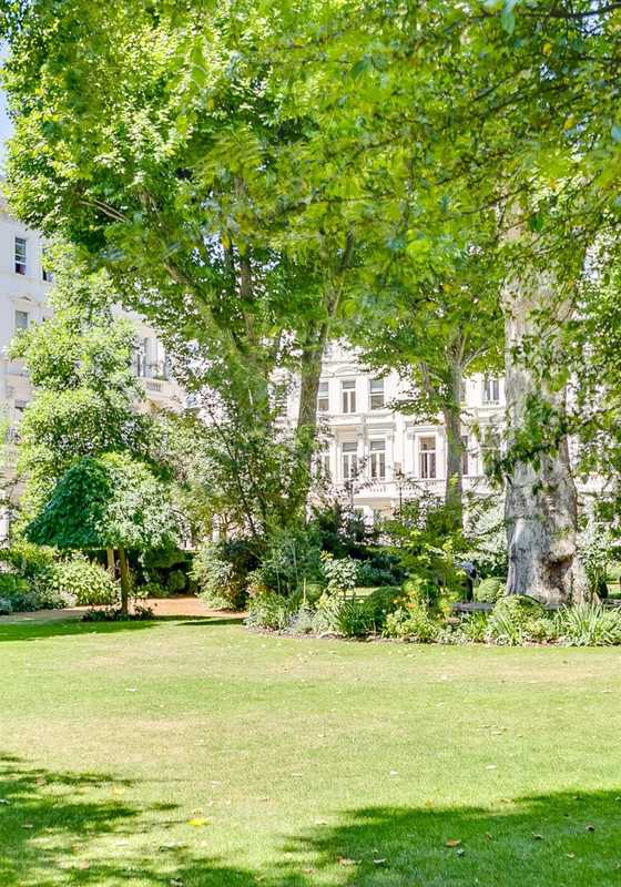 Garden Squares Earls court garden scaled ratio - tlc Estate Agents