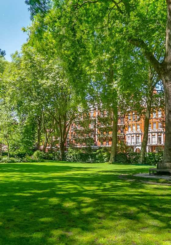 Garden Squares Bramham Gardens communal - tlc Estate Agents