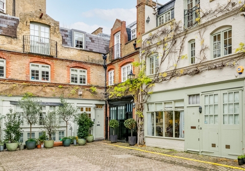 Let New Landlord Image - tlc Estate Agents