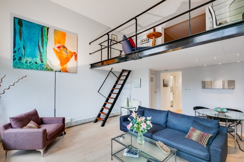 Corporate Tenant - tlc Estate Agents